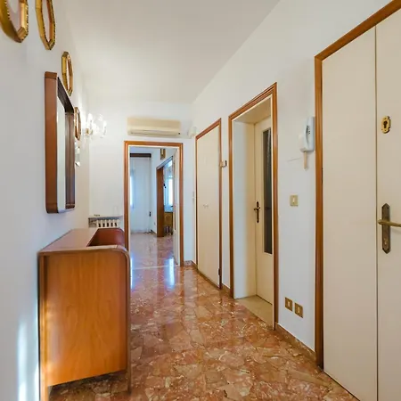 La Casa Di Giulio - Murano Faro & Wi-fi Apartamento *